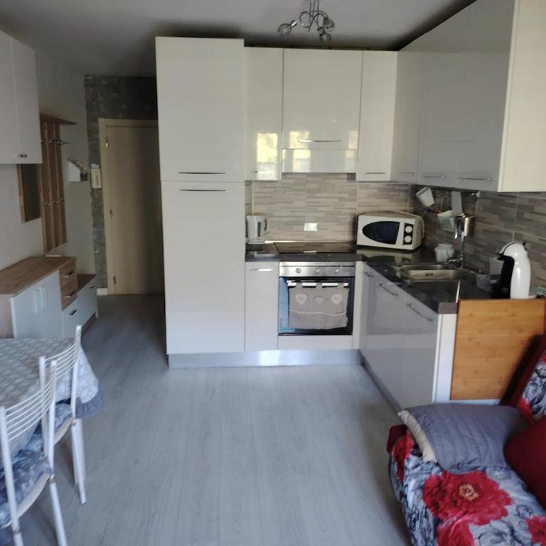 La Casa di Patty Duplex a 5 minuti da Aosta con parcheggio privato - Appartamento con 2 Camere da Letto - 14