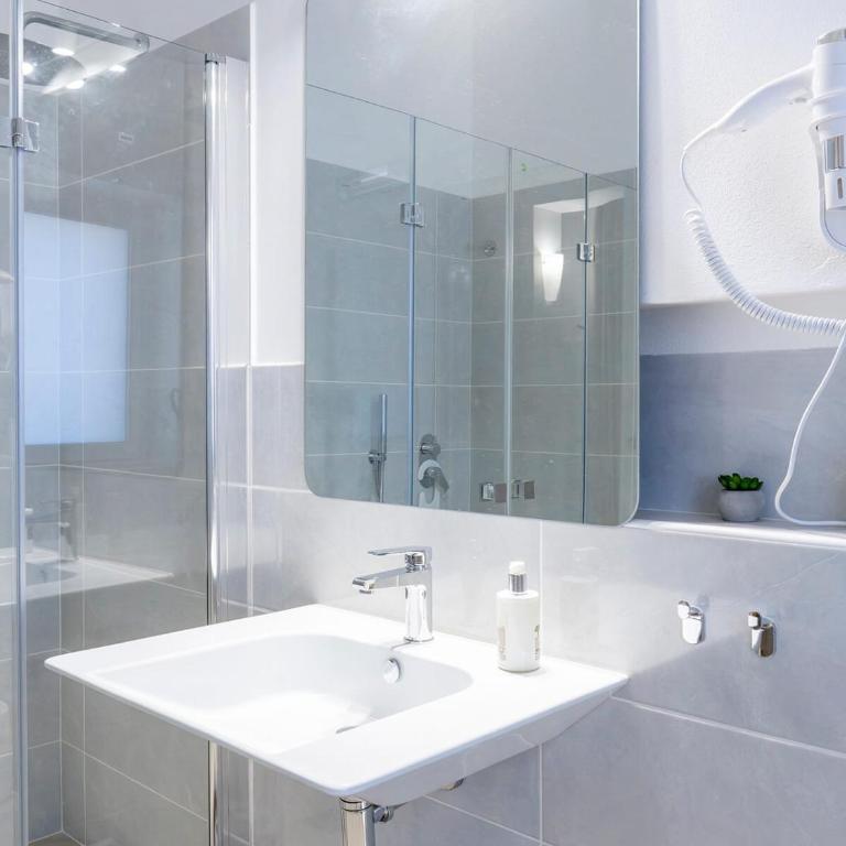 Open Island B&B Pantelleria - Camera Matrimoniale con Bagno Privato - 2