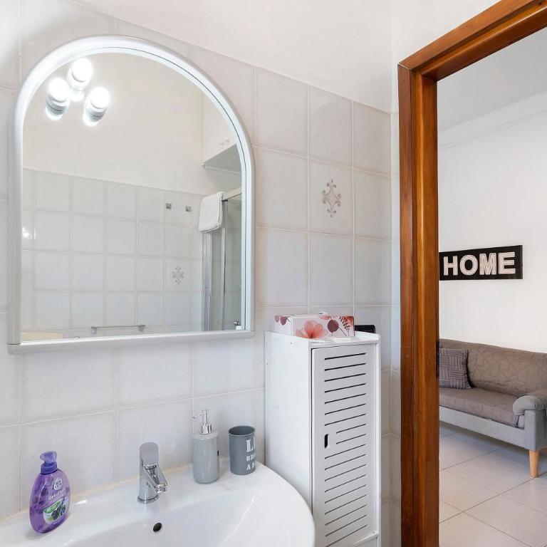 La Rosa Blu Vacation Home - Casa con 2 Camere da Letto - 13