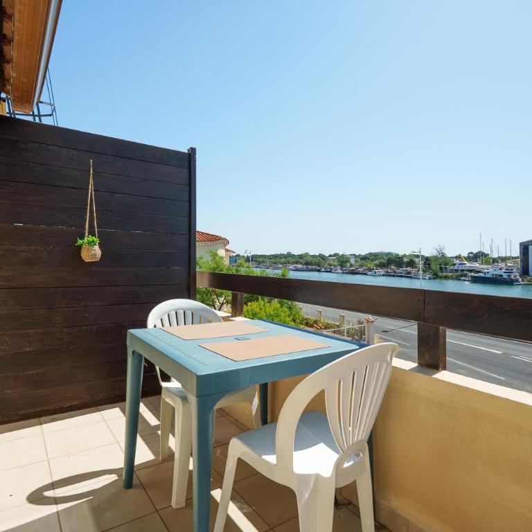 Entre Mer et Pinèdes - Appt avec terrasse, vue mer - Appartement - 10