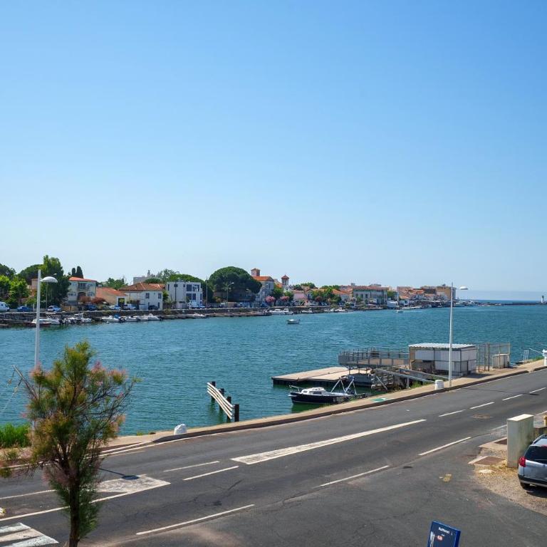 Entre Mer et Pinèdes - Appt avec terrasse, vue mer - Appartement - 13