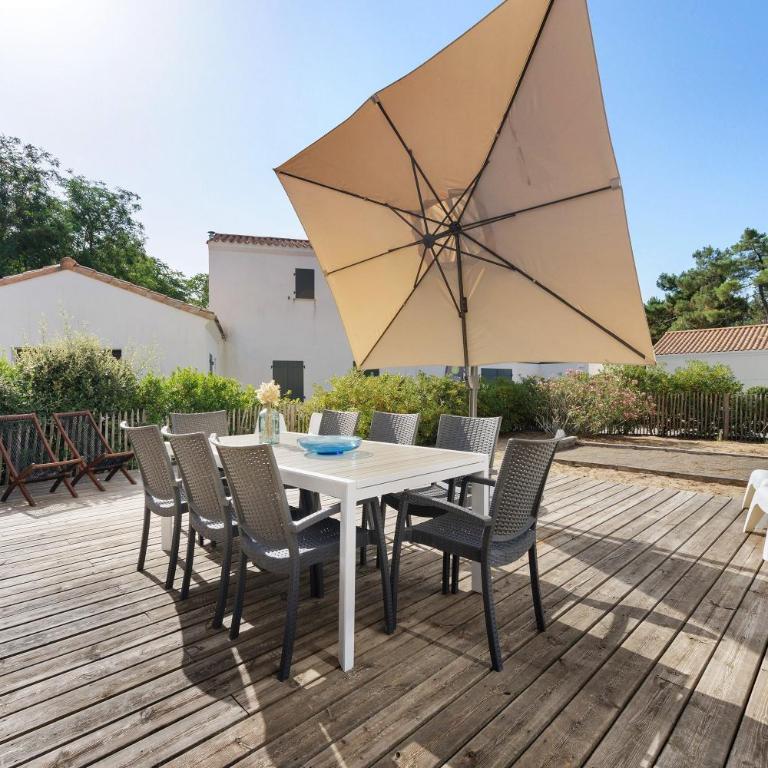 Maison Des Orchidées - 100m plage - Three-Bedroom House - 30