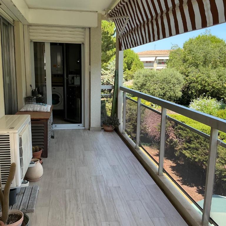 Superbe résidence avec piscine et tennis - Appartement 1 Chambre - 16