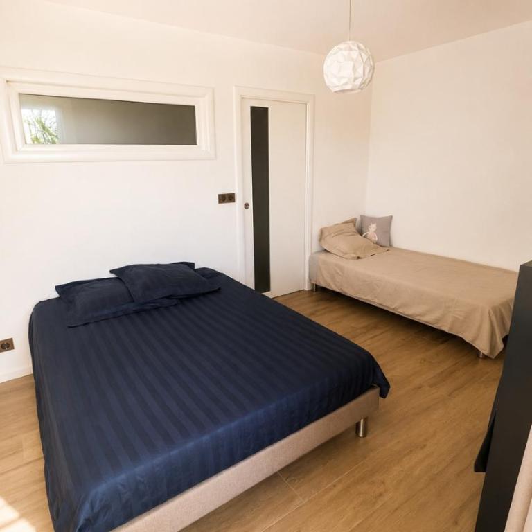 Maison 2 chambres avec jardin proche plages - Maison 2 Chambres - 12