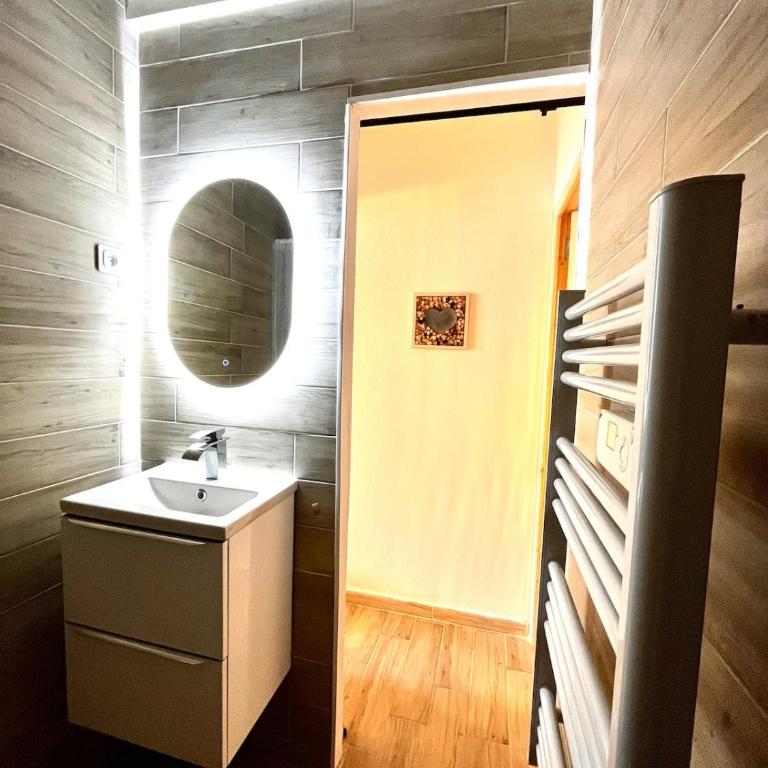 Charming 2-room air-conditioned, sea view - Apartment mit 1 Schlafzimmer - 8