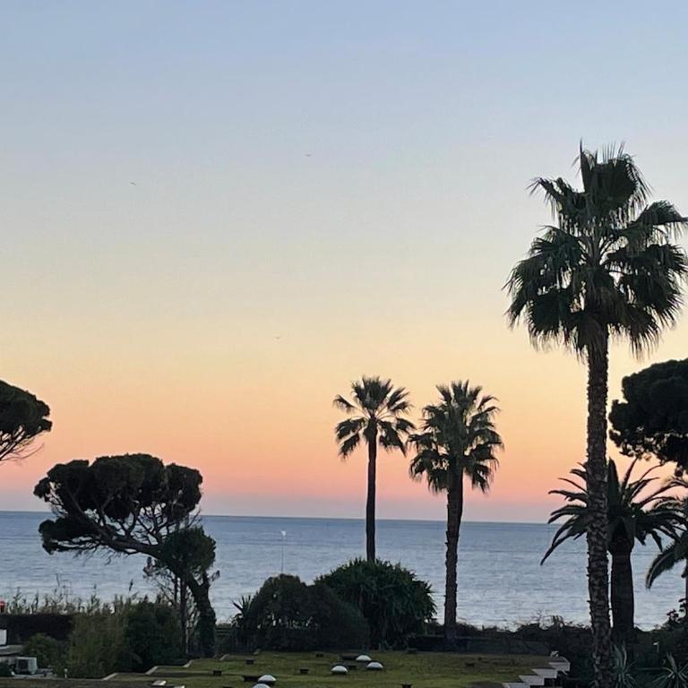 Air-conditioned waterfront apartment with pool - Appartement 1 Chambre - Vue sur Mer - 5