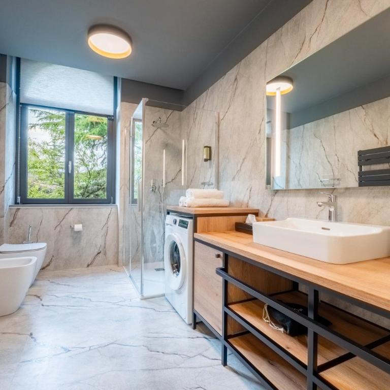 Riva Centre Suites - Appartamento con 2 Camere da Letto - 6