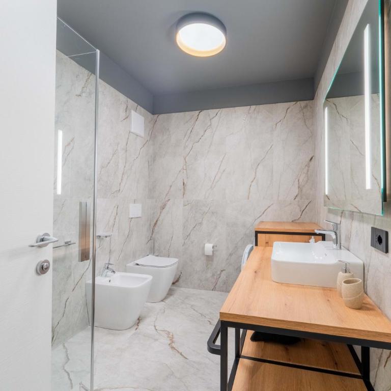 Riva Centre Suites - Appartamento con 2 Camere da Letto - 18