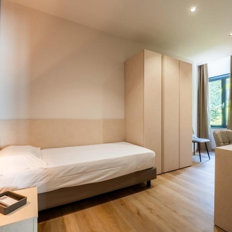 Riva Centre Suites - Appartamento con 2 Camere da Letto - 13