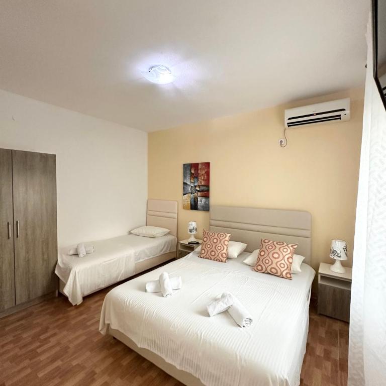 Apartmens Xhenis Lux - Studio - 1