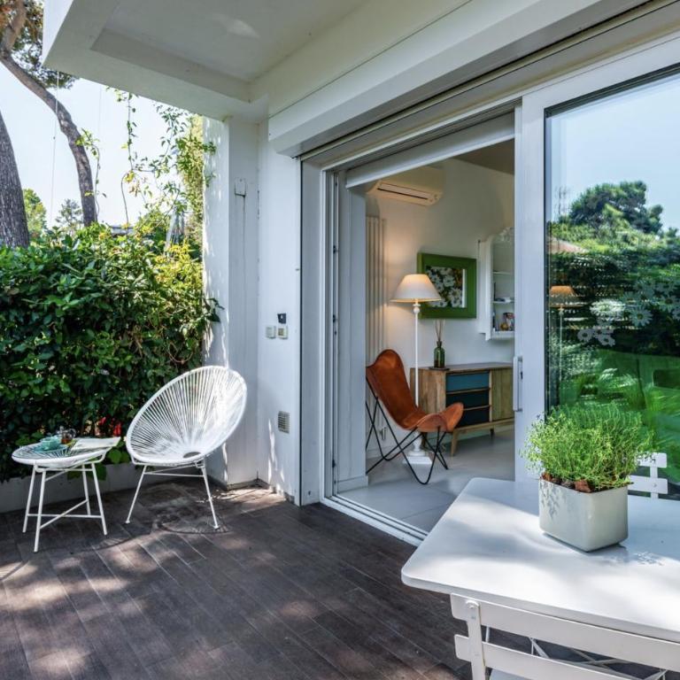 N005 - Villa Ulisse, elegante trilocale a 100m dal mare - Appartamento con 2 Camere da Letto - 3
