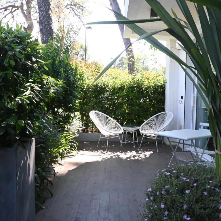 N005 - Villa Ulisse, elegante trilocale a 100m dal mare - Appartamento con 2 Camere da Letto - 4