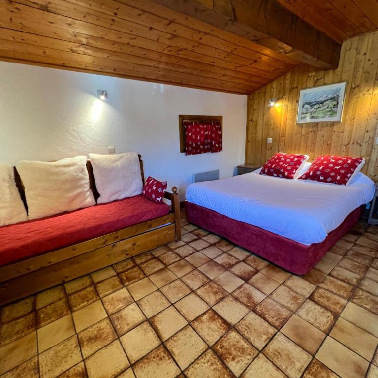Studio Reguet, Chez Francine - Studio Apartment with Balcony - 1
