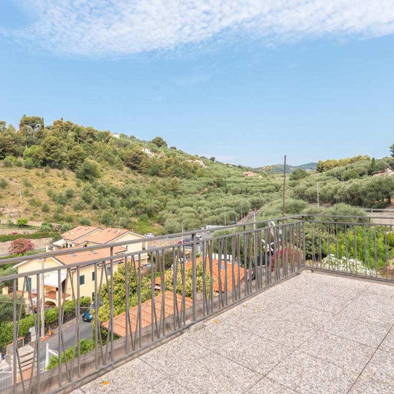 Panoramic Sea Views - Historic 3 Bedroom Hilltop Home - Casa Vacanze con 3 Camere da Letto - 42