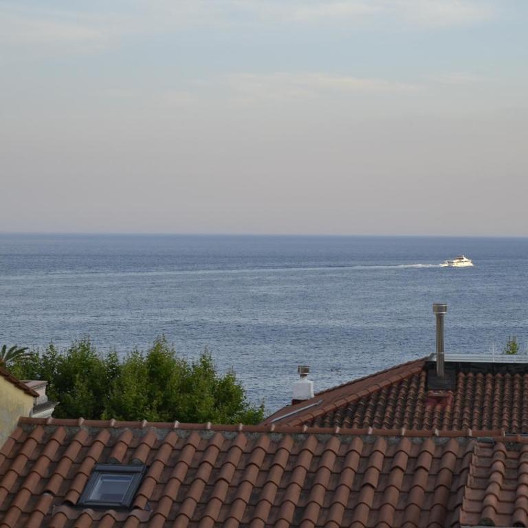 Terrazza Elvira - Appartamento con 2 Camere da Letto, Terrazza e Vista Mare - 20