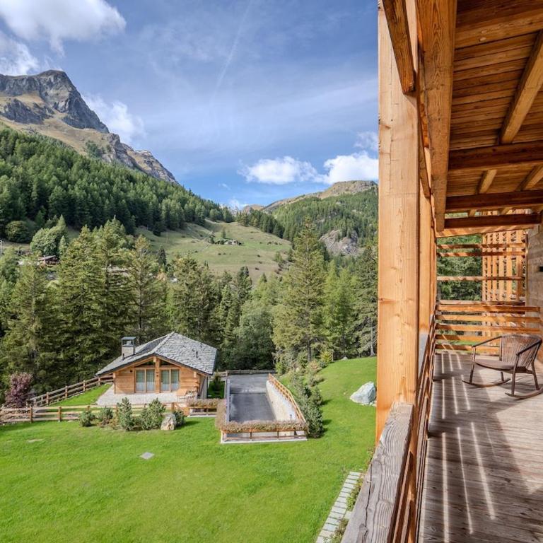 Luxury Suite Champoluc Monterosa Ski - Appartamento con 3 Camere da Letto - 65