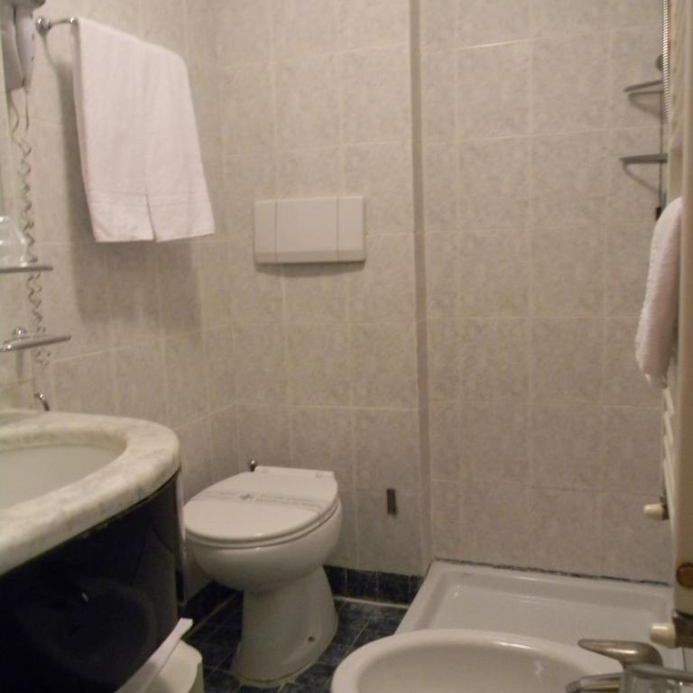 Hotel Pantalon - Camera Matrimoniale Budget - 3