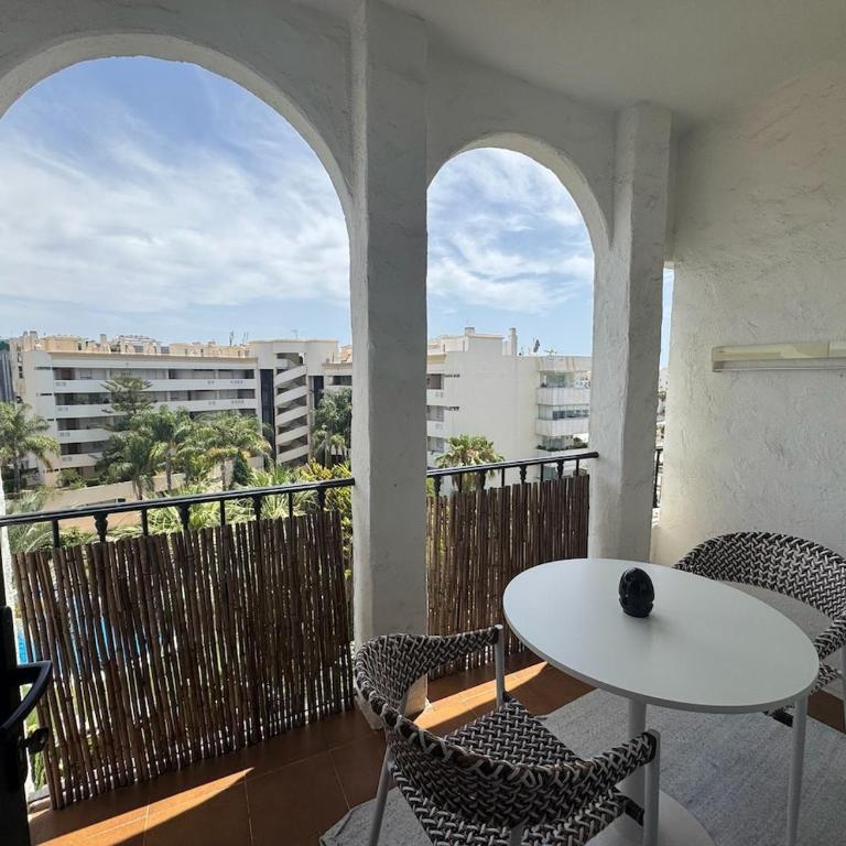 Perla Occidental Banús Private suites - Apartamento de 1 dormitorio - 2