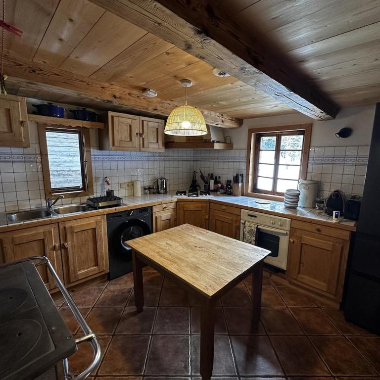 Chalet Truman near Lac de Montriond & Ardent Lift - Chalet - 66