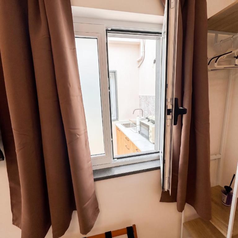 VaSaMi - Appartamento in centro - Camera Matrimoniale con Bagno Privato - 9