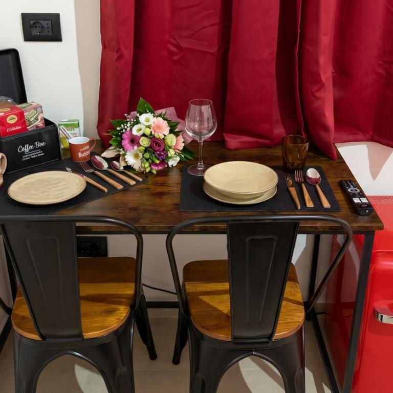 VaSaMi - Appartamento in centro - Camera Matrimoniale con Bagno Privato - 8