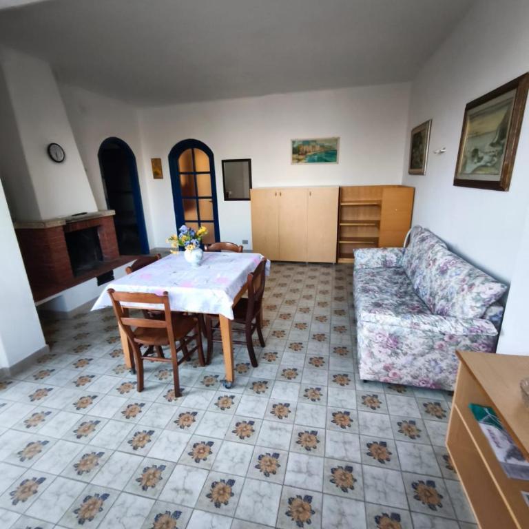Villa LINA fronte Spiaggia - Villa con 2 Camere da Letto - 10