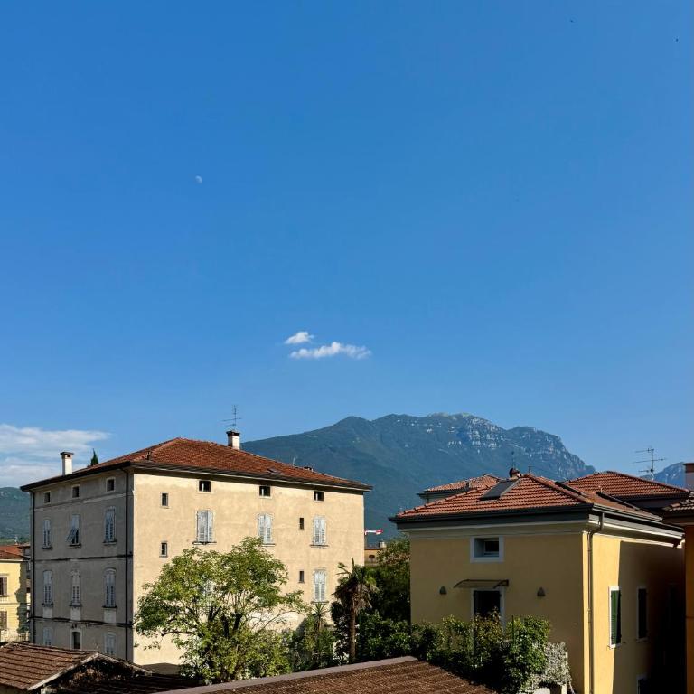 1Dest - Palazzo 5 Wood - Appartamento con 1 Camera da Letto e Balcone - 16