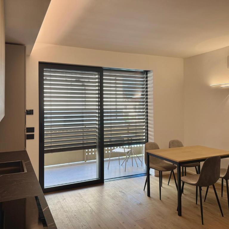 1Dest - Palazzo 5 Wood - Appartamento con 1 Camera da Letto e Balcone - 25
