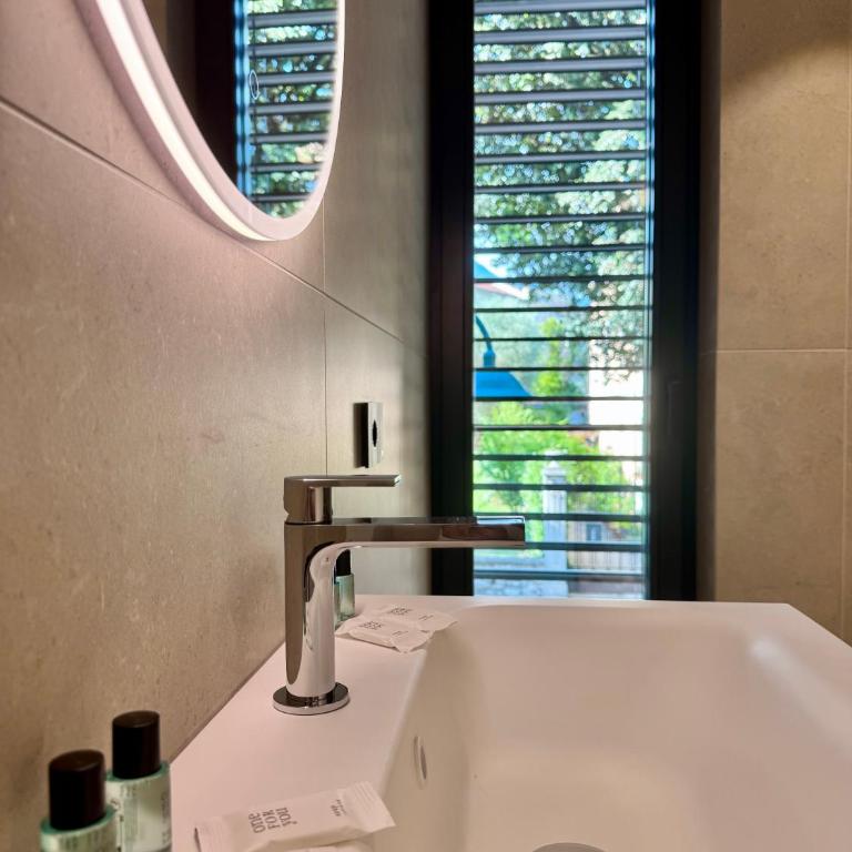 1Dest - Palazzo 5 Wood - Appartamento con 1 Camera da Letto e Balcone - 26
