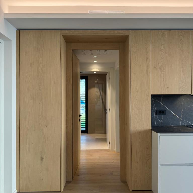 1Dest - Palazzo 5 Wood - Appartamento con 1 Camera da Letto e Balcone - 33