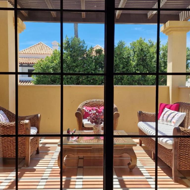 Family friendly villa next to Puerto Banus - Villa - 17