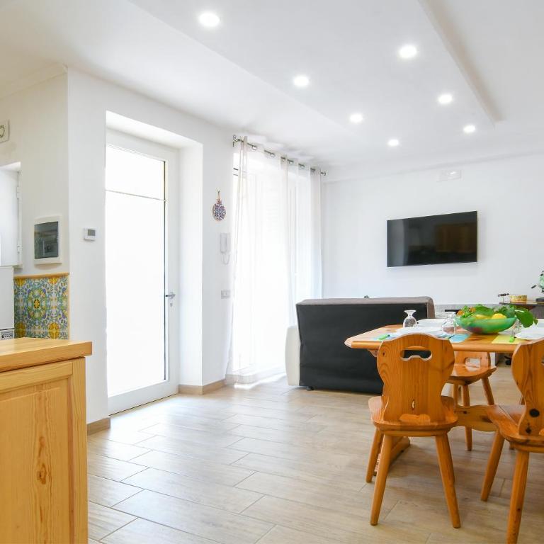 Holiday House Genoveffa - Casa con 2 Camere da Letto - 11