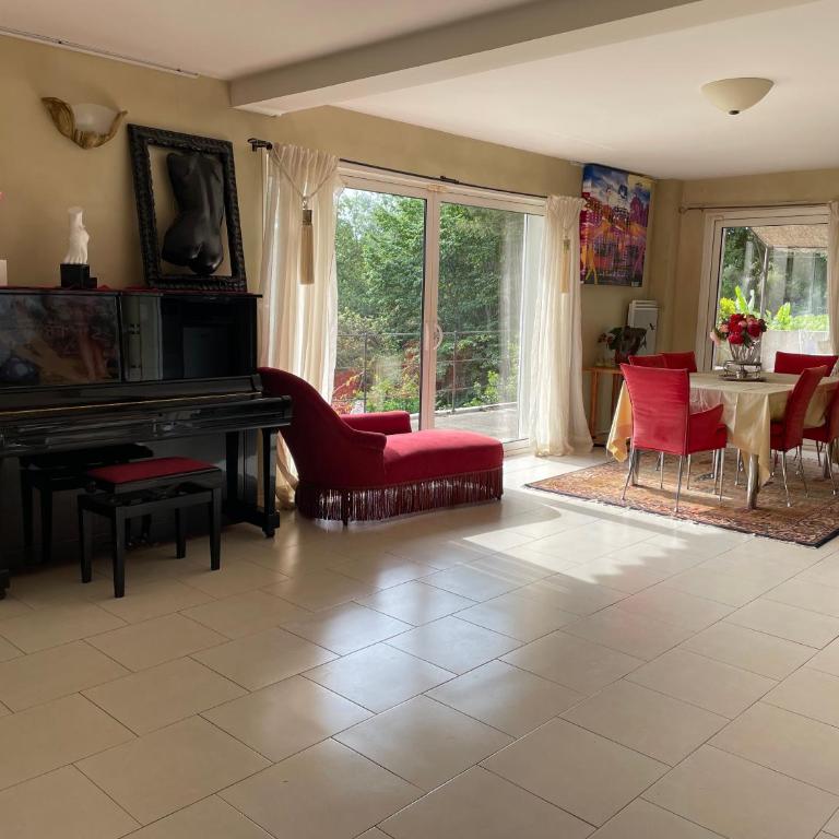 Maison d'artiste - Piscine & Charme à Saint-Paul - Three-Bedroom Villa - 9