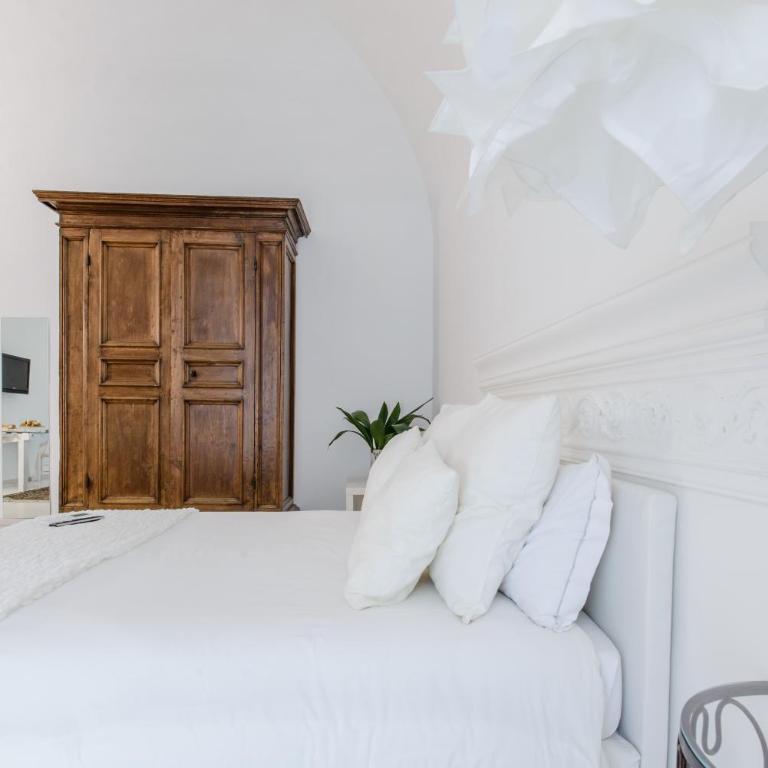 Palazzo Venusio - Camera Familiare con Bagno Privato - 9