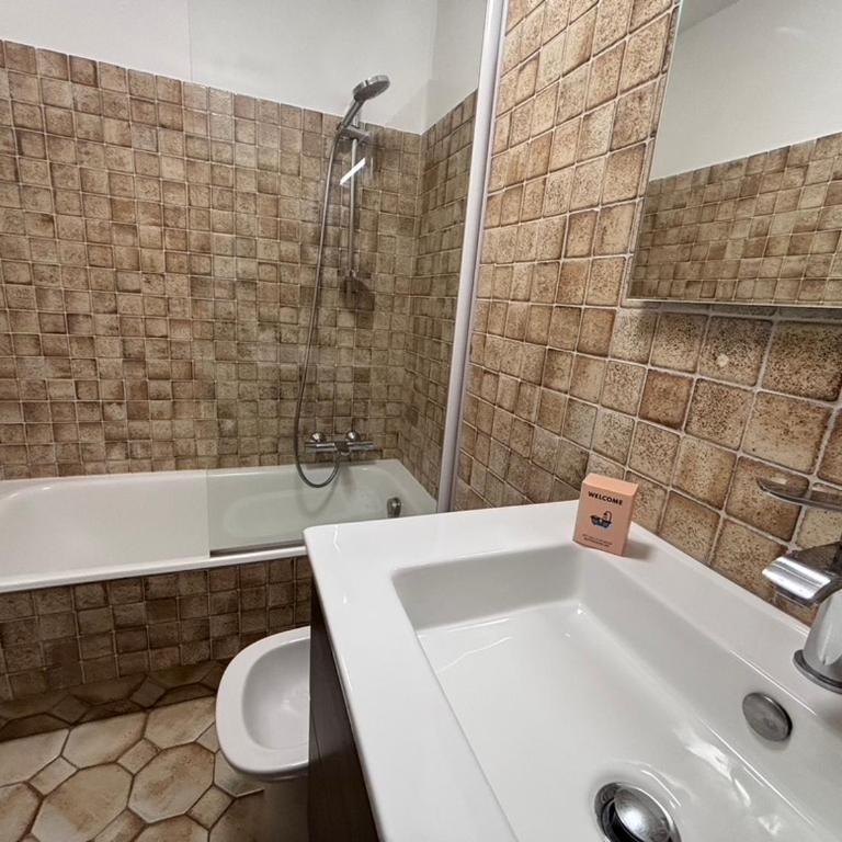 Studio Croix Viallet, Chez Francine - Apartamento Estudio con balcón - 48