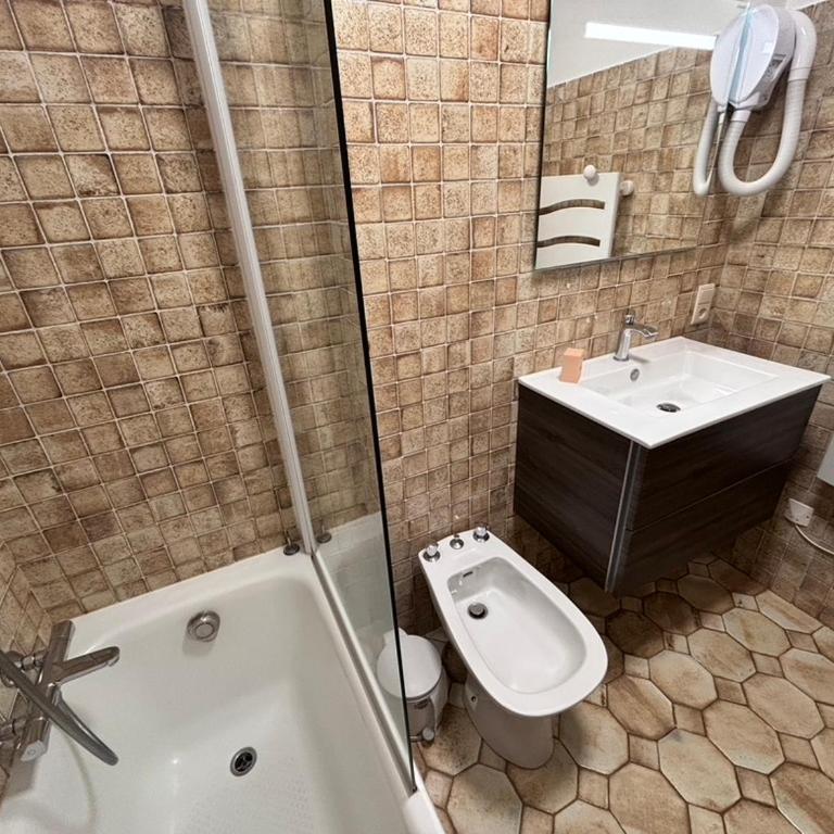 Studio Croix Viallet, Chez Francine - Apartamento Estudio con balcón - 60