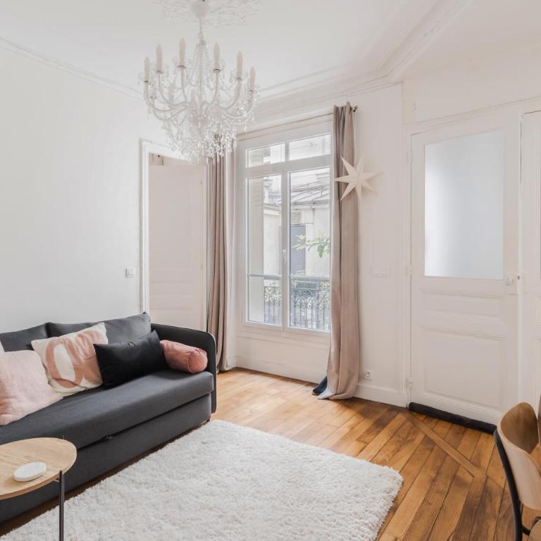 Central Parisian 2BD Apart for 4 - Apartment - 11