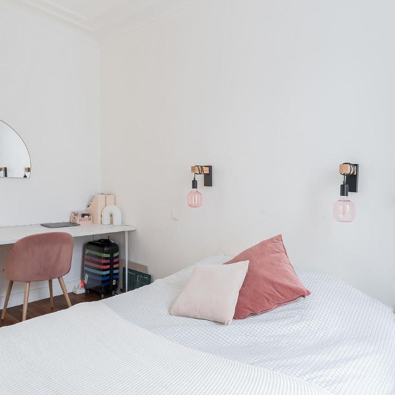 Central Parisian 2BD Apart for 4 - Apartment - 19