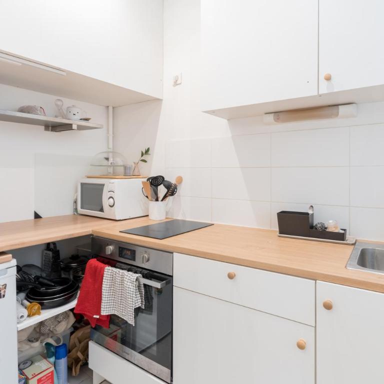 Central Parisian 2BD Apart for 4 - Apartment - 31