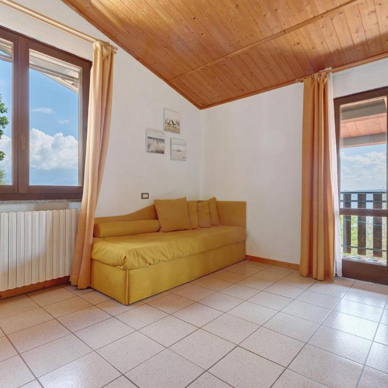 Agriturismo Scuderia Castello - Appartamento con 1 Camera da Letto e Vista Lago - 3