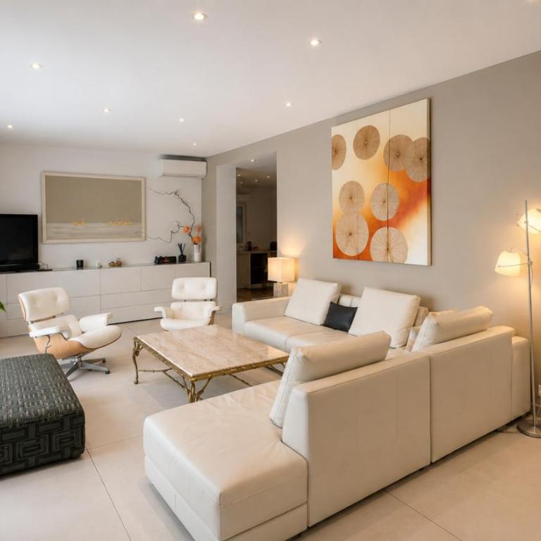 Grande villa climatisée avec piscine privée à Mougins proche Cannes - Villa - 4