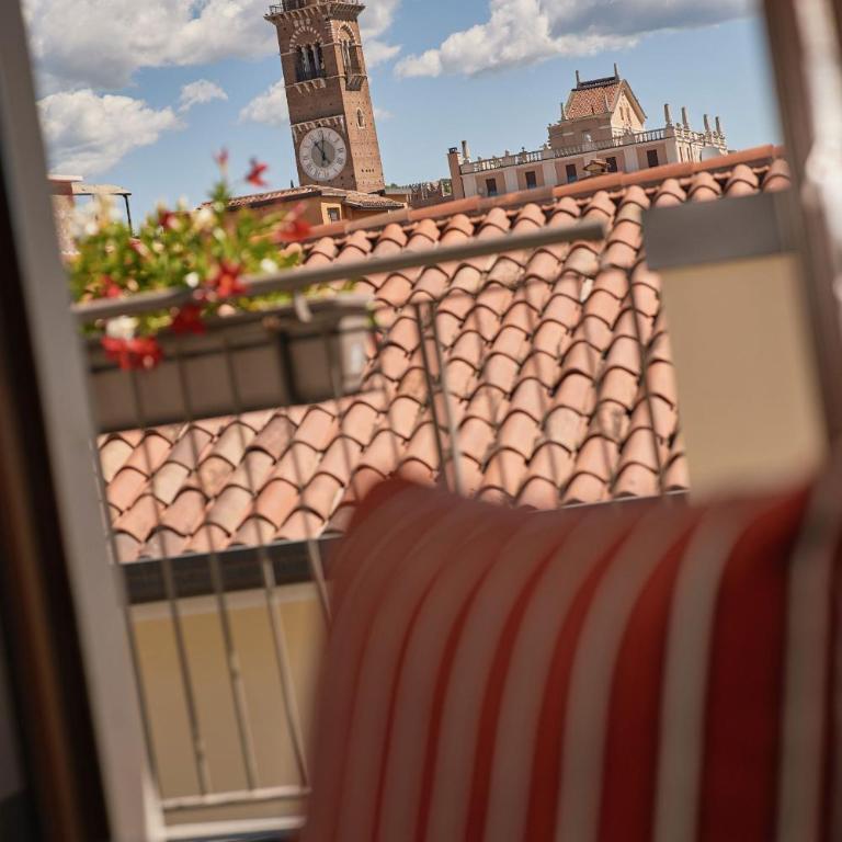 Homy Livia Verona - Appartamento Comfort con 1 Camera da Letto e Terrazza - 7