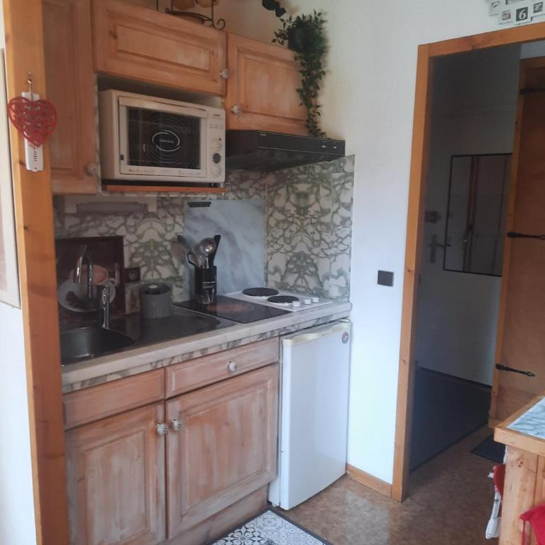 charmant studio - One-Bedroom Apartment - 23