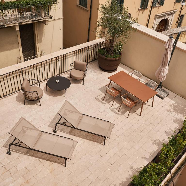 Homy Livia Verona - Appartamento Grand 2 Camere da Letto con Terrazza - 8