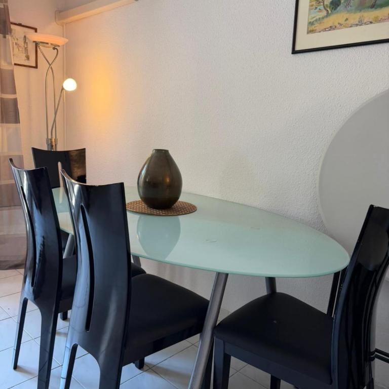Le Corelli FREE PARKING PRES TGV - One-Bedroom Apartment - 4