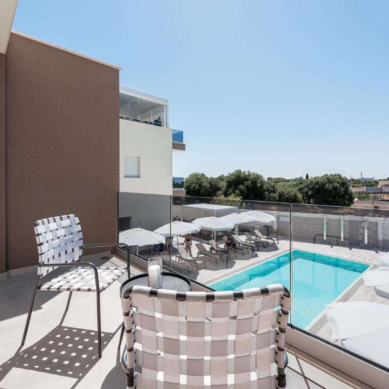 Eleia Domos - Mirea Homes - Double Room with Pool View - 6