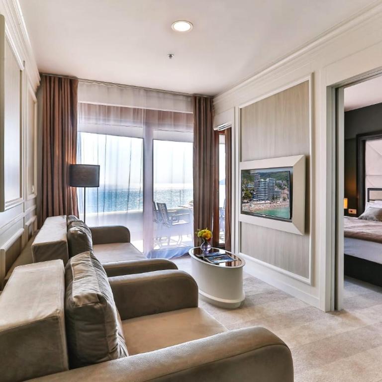 Azure Coast Deluxe Residence - Budva Seafront Living Suites - Suite sa Bračnim Krevetom (King-size) i Pogledom na More - 7