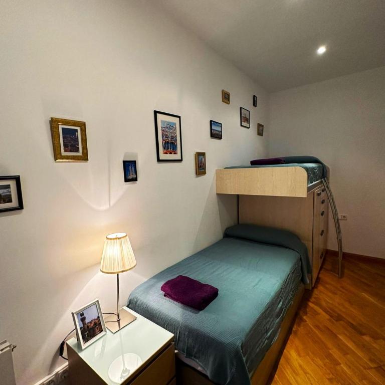 Rooms Calàbria114 - Habitación Doble - 2 camas - 1