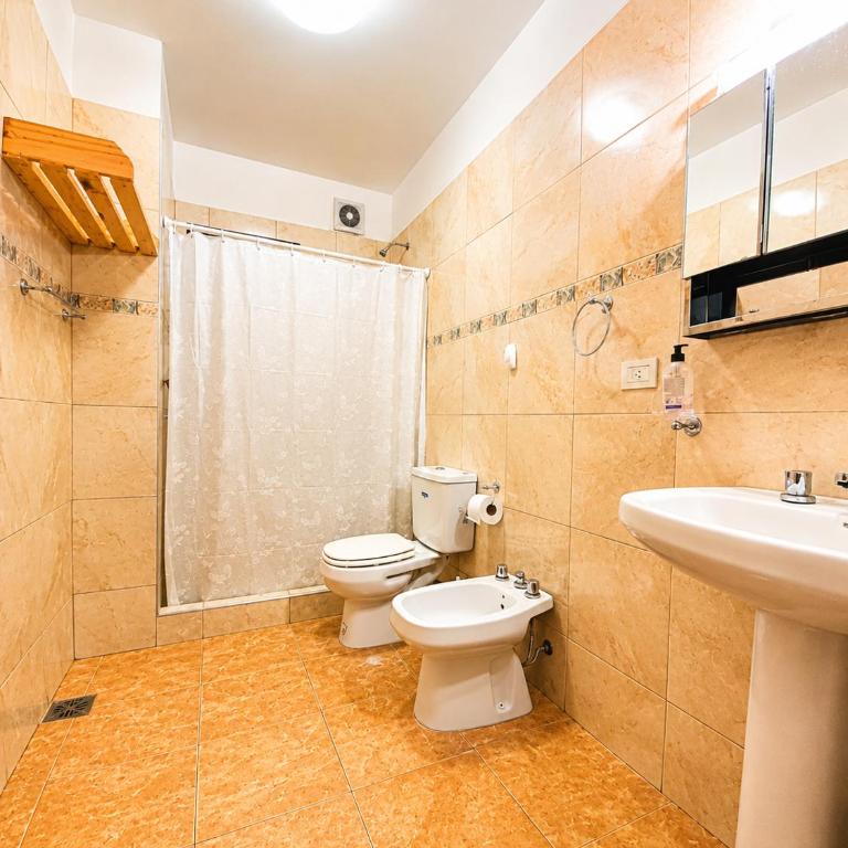 Depto deluxe frente al río - Two-Bedroom Apartment - 16