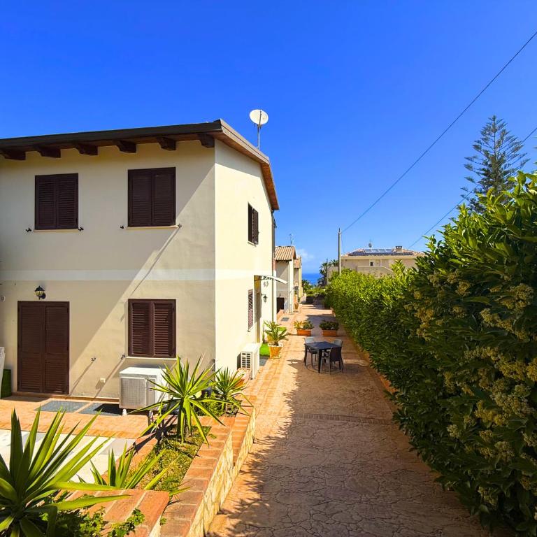 23 NODI SKYLINE - with FREE parking - Appartamento con 3 Camere da Letto - 4